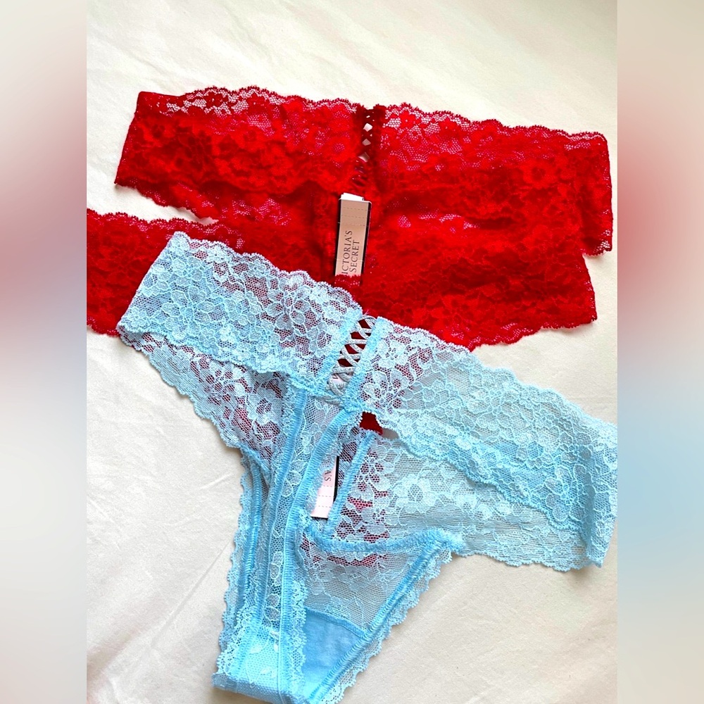 Victoria's Secret. Brand-new three-piece thong.